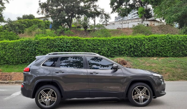 Jeep Cherokee Limited 4×4 – 2015 lleno