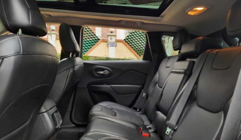 Jeep Cherokee Limited 4×4 – 2015 lleno