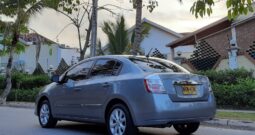 Nissan Sentra Versión SE 2.0, mecánico – 2013, en impecable estado!
