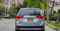 Mitsubishi Outlander nueva versión “Kaiteki” 4×2 Aut