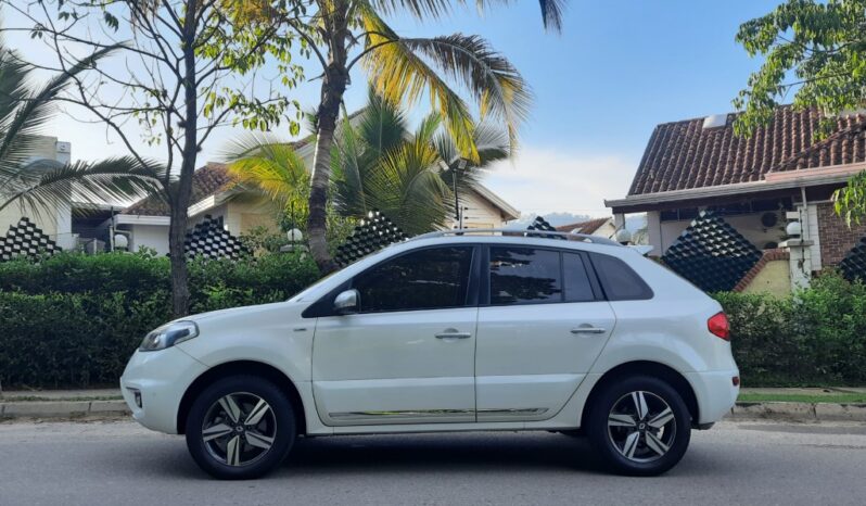 Renault Koleos Dynamique Bose 4×4 – 2014 lleno