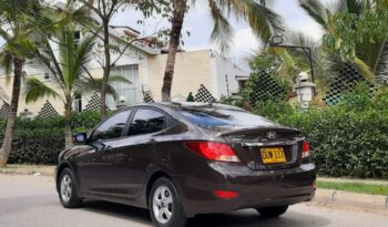 Hyundai Accent i25 1.6cc – 2017 lleno