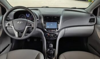 Hyundai Accent i25 1.6cc – 2017 lleno