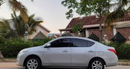 Nissan Versa Advance AT – 2014