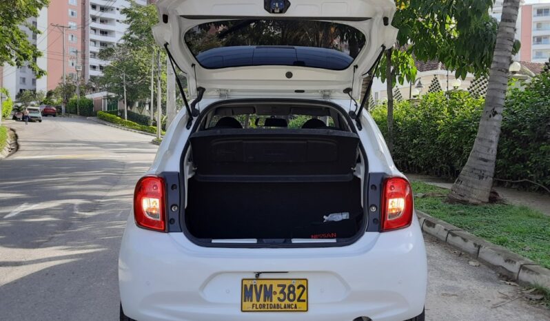 Nissan March Advance MT – 2015 lleno