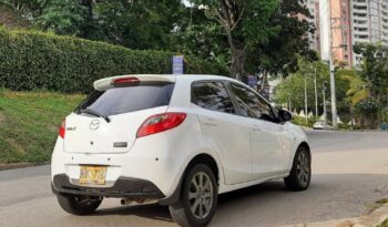 Mazda 2 Hatchback Mec – 2014 lleno