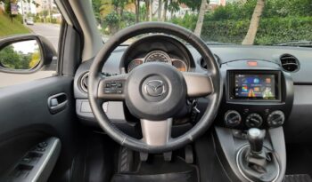Mazda 2 Hatchback Mec – 2014 lleno