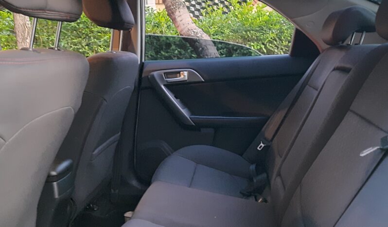 Kia Cerato Forte 1.6cc Mec – 2013 lleno