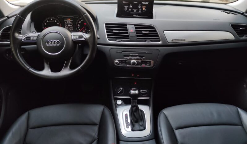 Audi Q3 Ambition 2.0Turbo 4×4 – 2015 lleno