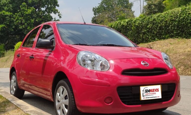 Nissan March Active MT – 2015 lleno