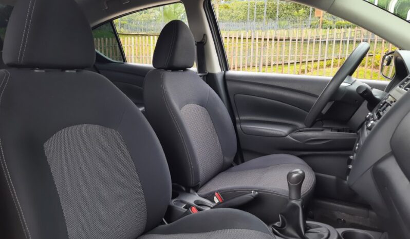Nissan Versa Mecánico – 2018 lleno