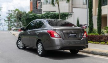 Nissan Versa Mecánico – 2018 lleno