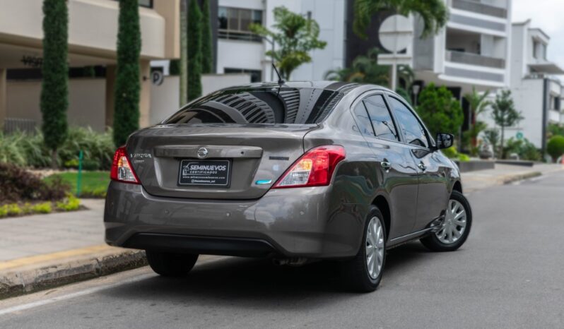Nissan Versa Mecánico – 2018 lleno
