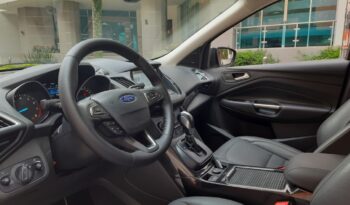 Ford Escape Titanium 4×4 – 2017 lleno