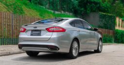 Ford Fusion Titanium 2.0T – 2013