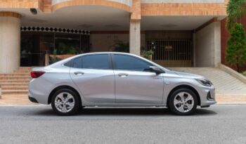 Chev Onix Turbo AT sedán Premier – 2021 lleno