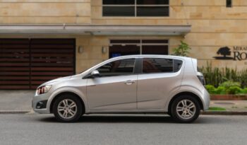 Chev Sonic Hatchback Mec – 2013 lleno