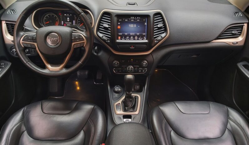 Jeep Cherokee Longitude 4×4 Automática – 2015 lleno