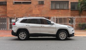 Jeep Cherokee Longitude 4×4 Automática – 2015 lleno