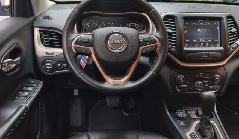 Jeep Cherokee Longitude 4×4 Automática – 2015 lleno