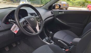Hyundai Accent i25 Sedan 1.400cc – 2016 lleno