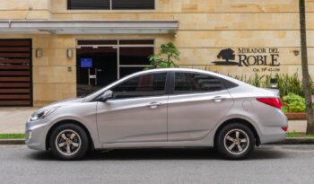 Hyundai Accent i25 Sedan 1.400cc – 2016 lleno