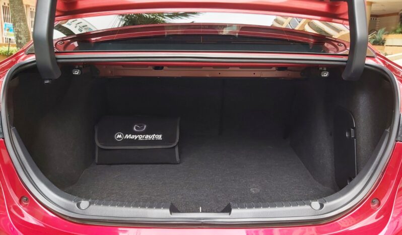 Mazda 3 Grand Touring Sedan – 2019 lleno