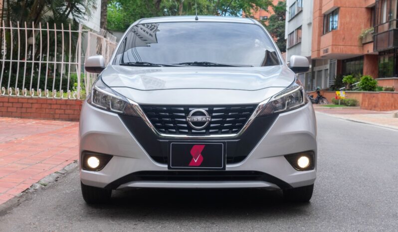 Nissan March Automático – 2023 lleno