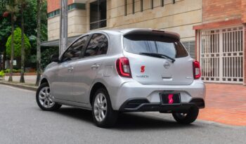 Nissan March Automático – 2023 lleno