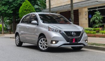 Nissan March Automático – 2023 lleno