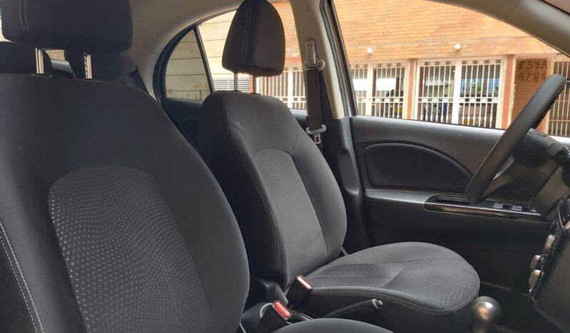 Nissan March Automático – 2023 lleno