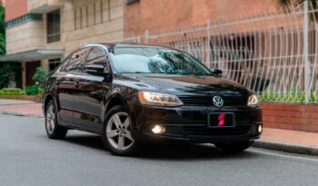 Volkswagen Jetta 2.5cc  Trendline Automático – 2011 lleno