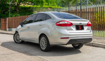 Ford Fiesta Sedán Titanium Automático – 2014 lleno