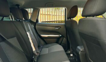 Suzuki Vitara Live 4×2 Mecánica – 2023 lleno