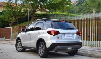 Suzuki Vitara Live 4×2 Mecánica – 2023 lleno