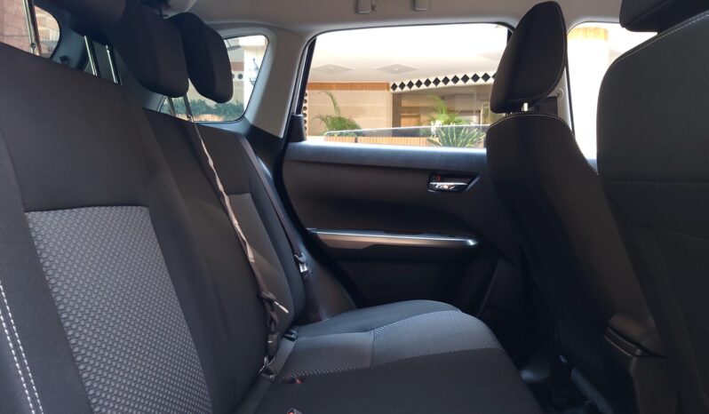 Suzuki Vitara Live 4×2 Automática – 2023 lleno