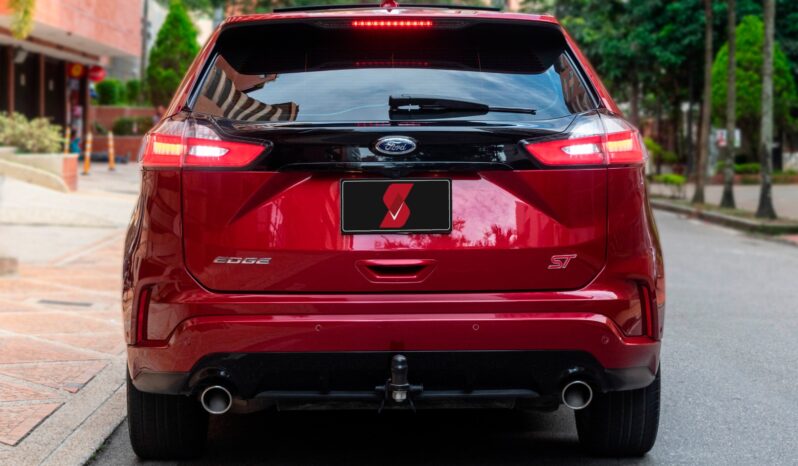 Ford Edge versión deportiva ST 2.7Turbo V6 – 2019 lleno