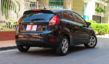 Ford Fiesta Hatchback SE Automático – 2015 lleno