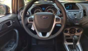 Ford Fiesta Hatchback SE Automático – 2015 lleno