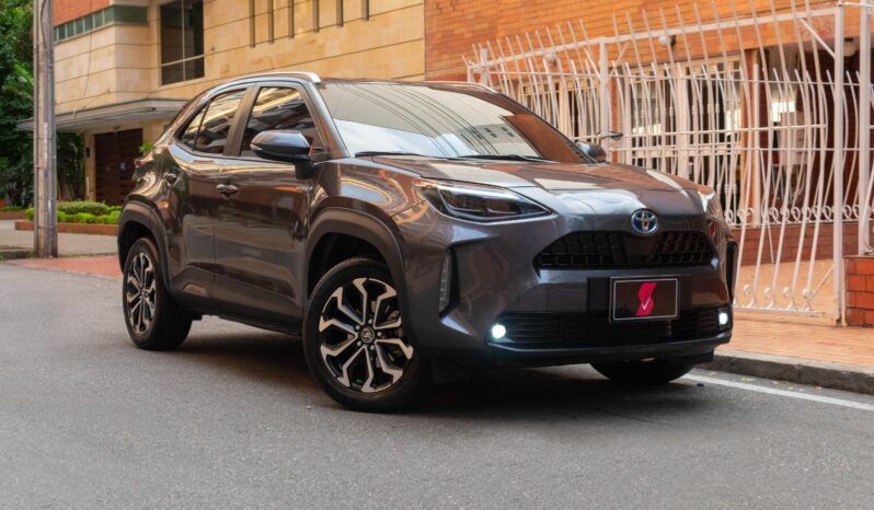 Toyota Yaris Cross Híbrido – 2022 lleno