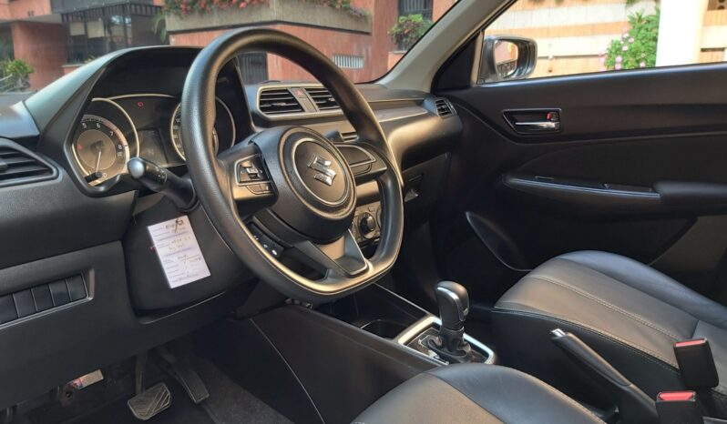 Suzuki Swift Sedán Automático – 2019 lleno