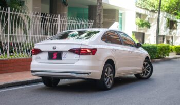 Volkswagen Virtus versión  Highline 1.6cc  Automático – 2021 lleno